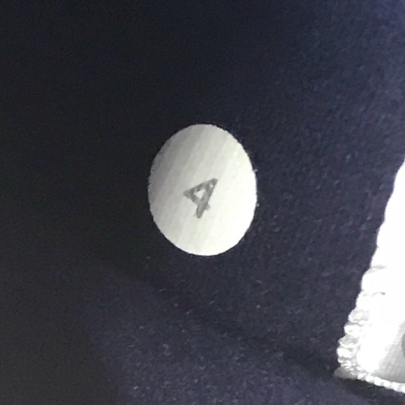 Rare Lululemon Special Edition Scuba Hoodie - Picture 8 of 8